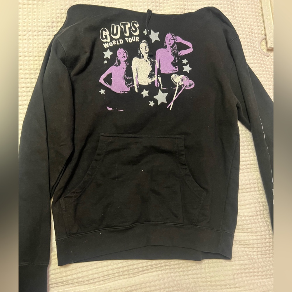 Olivia Rodrigo sweatshirt, guts tour